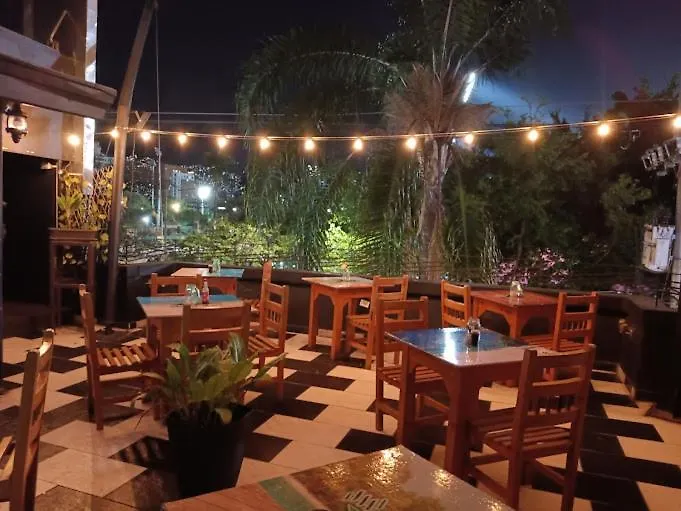 Hotel Aqua Lux Медельин 2*,
