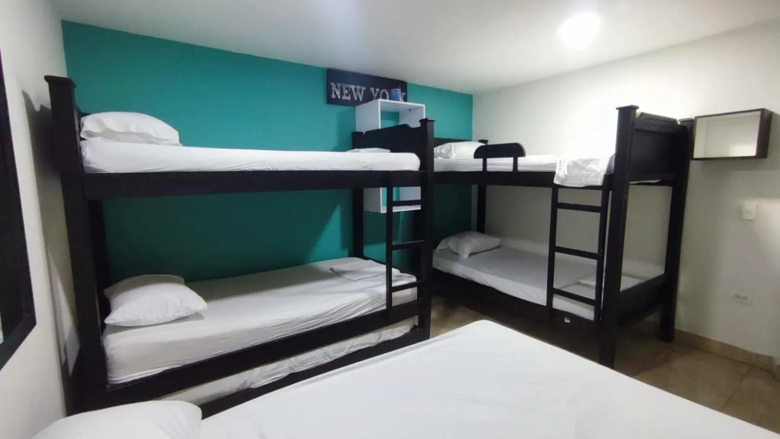 Hotel Aqua Lux Medellín