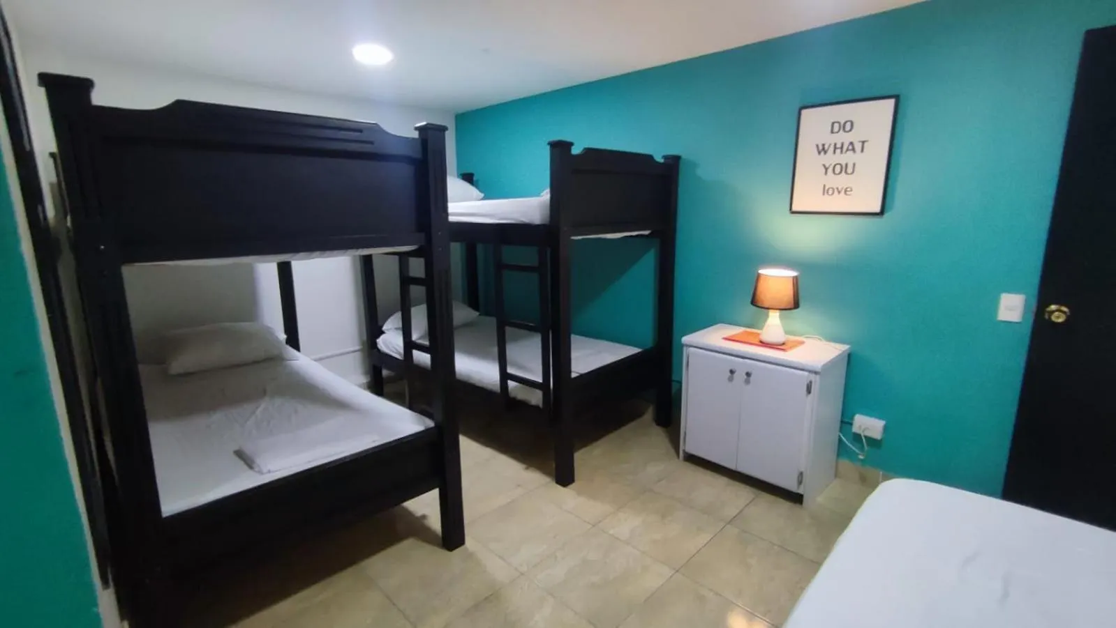 Hotel Aqua Lux Medellín