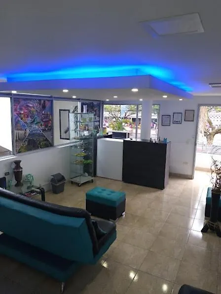 Hotel Aqua Lux Medellín