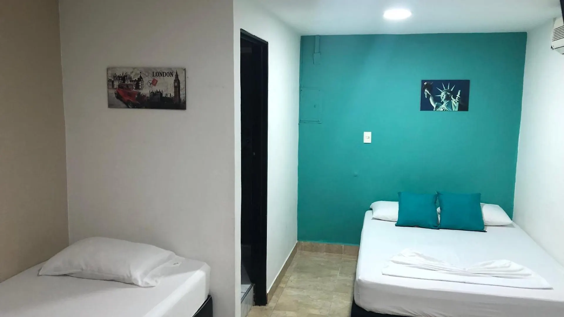 Hotel Aqua Lux Medellín Colombia