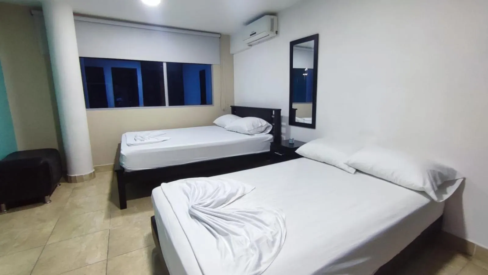 Hotel Aqua Lux Medellín